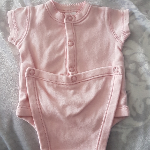 Premie 4pk Pink Onesie - Picture 2 of 4